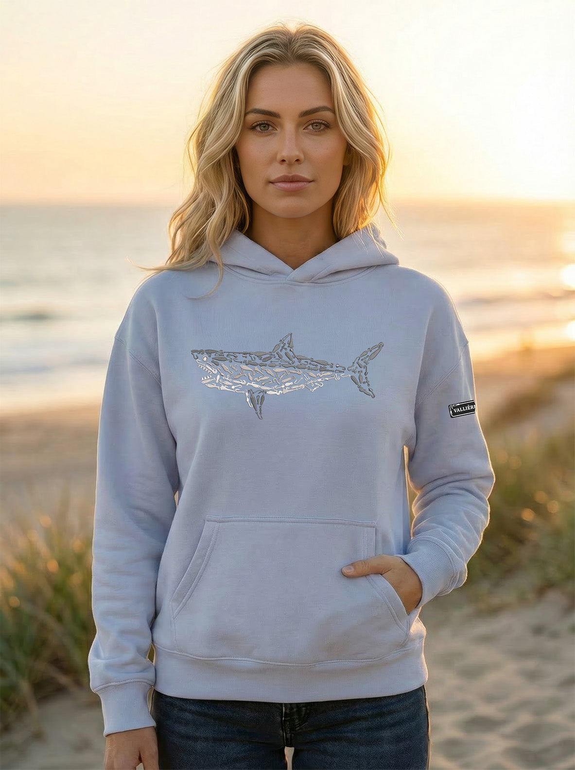 PREMIUM EMBROIDERED GREAT WHITE RELAX HOODIE